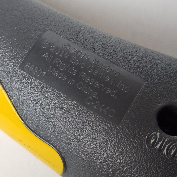 Nerf Fortnight Axeroni Replica - Picture 3 of 3